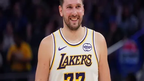 金孝周洞中力压莉利娅，勇夺福特锦标赛冠军，张雅惠排名第十一